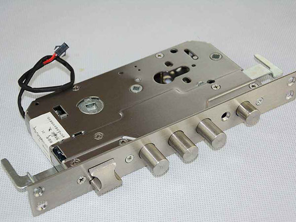 石城24小时上门开锁公司